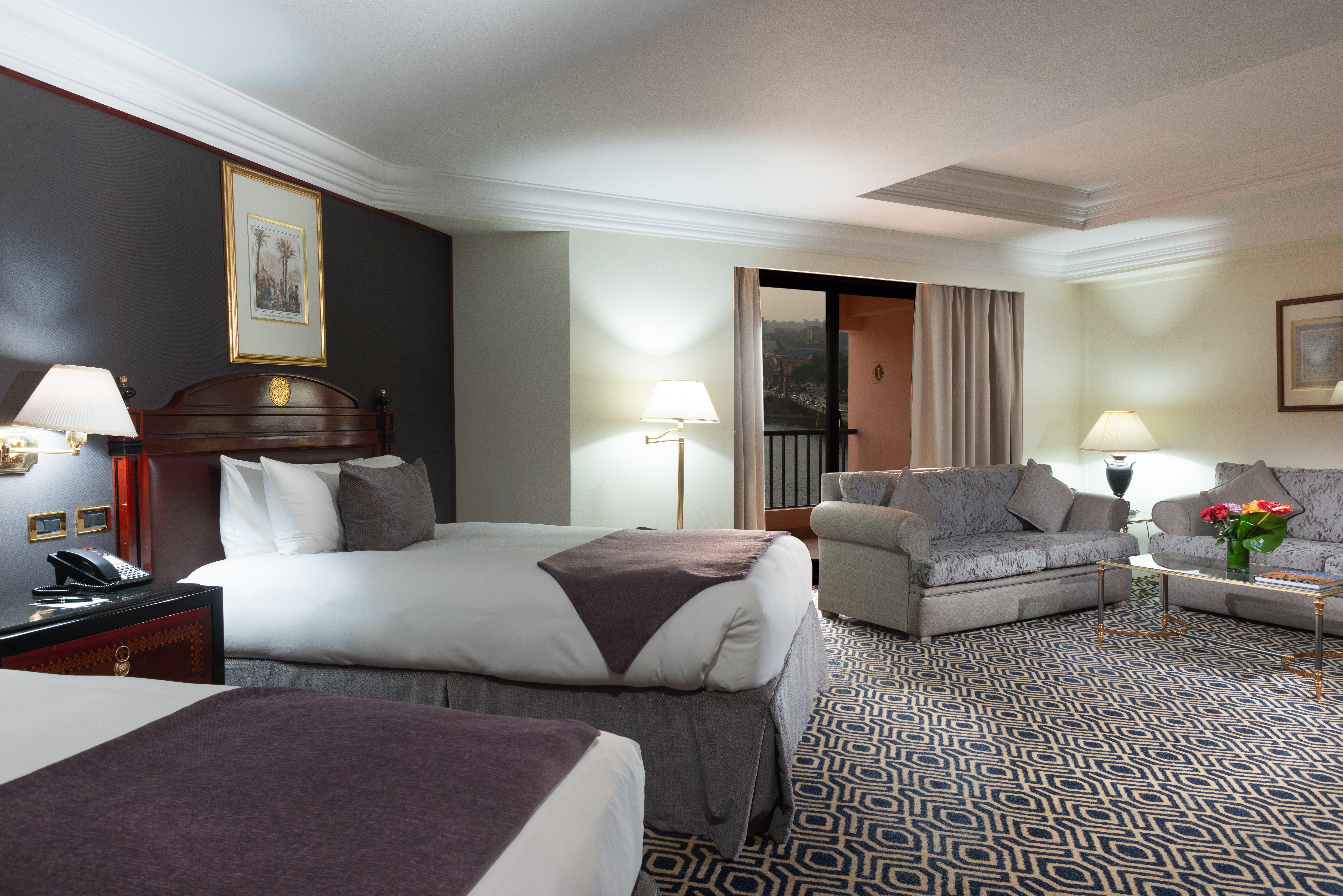 Intercontinental Cairo Semiramis By Ihg Hotel Exterior foto A suite at the InterContinental Paris Le Grand