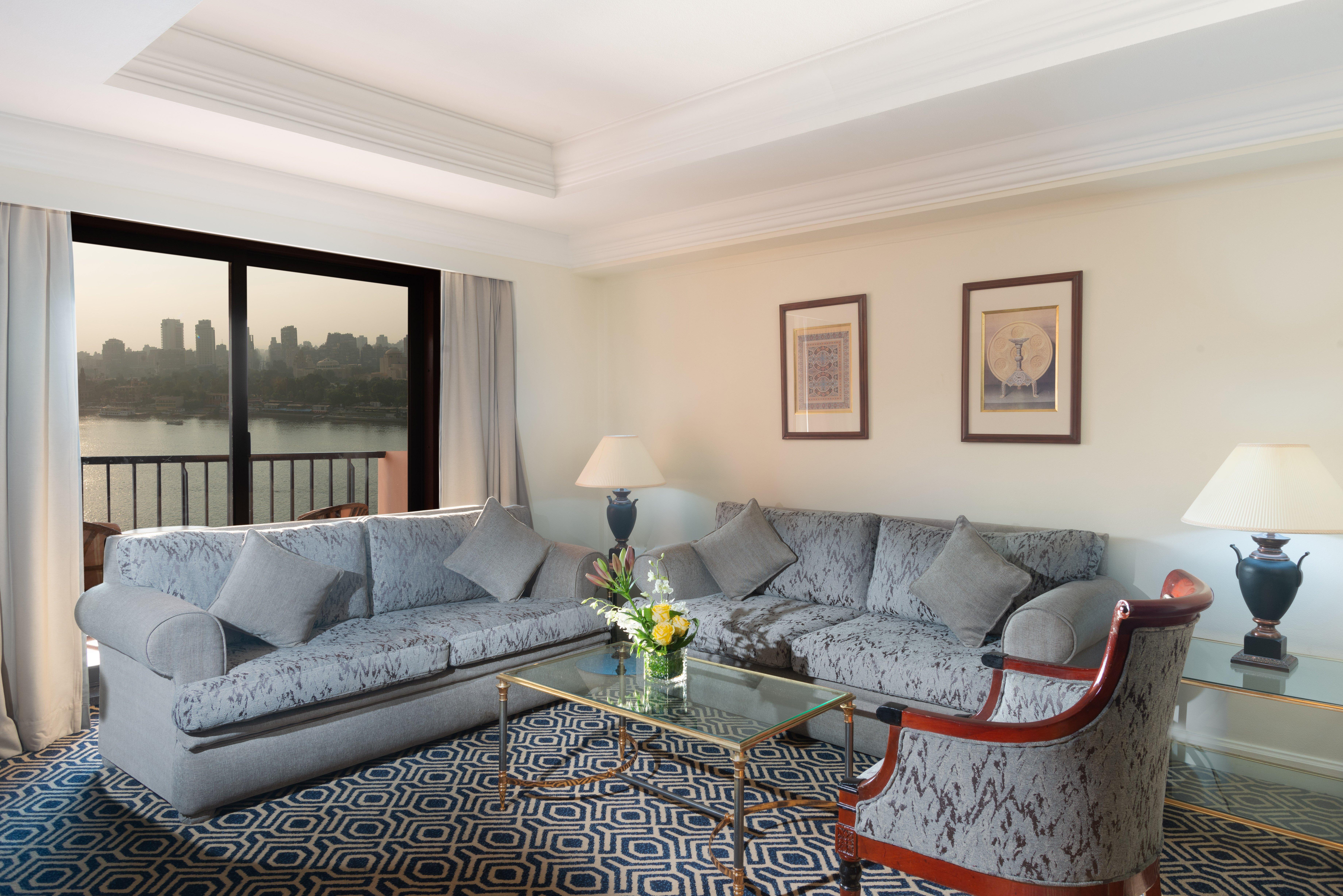 Intercontinental Cairo Semiramis By Ihg Hotel Exterior foto A living room